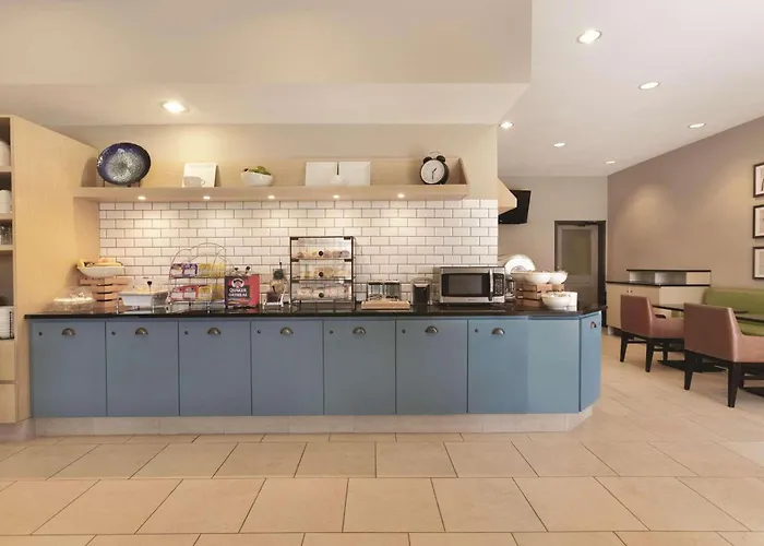 Country Inn & Suites By Radisson, Indianapolis Airport South, In